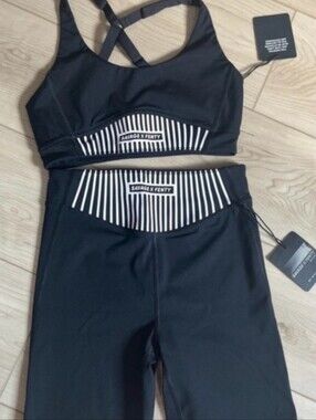 3 Piece Savage X Fenty Black Sports Bra Legging & Shorts Set Like Brand New M/l